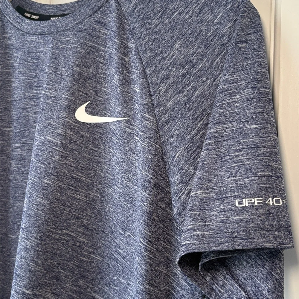 Nike Swim Men's Dark Heathered Blue Gray Navy dri-fit upf 40 tee small - Picture 3 of 5